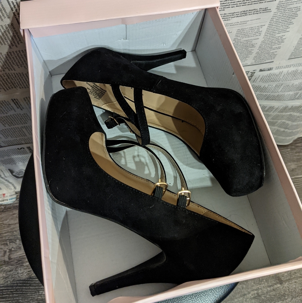 Strap heels